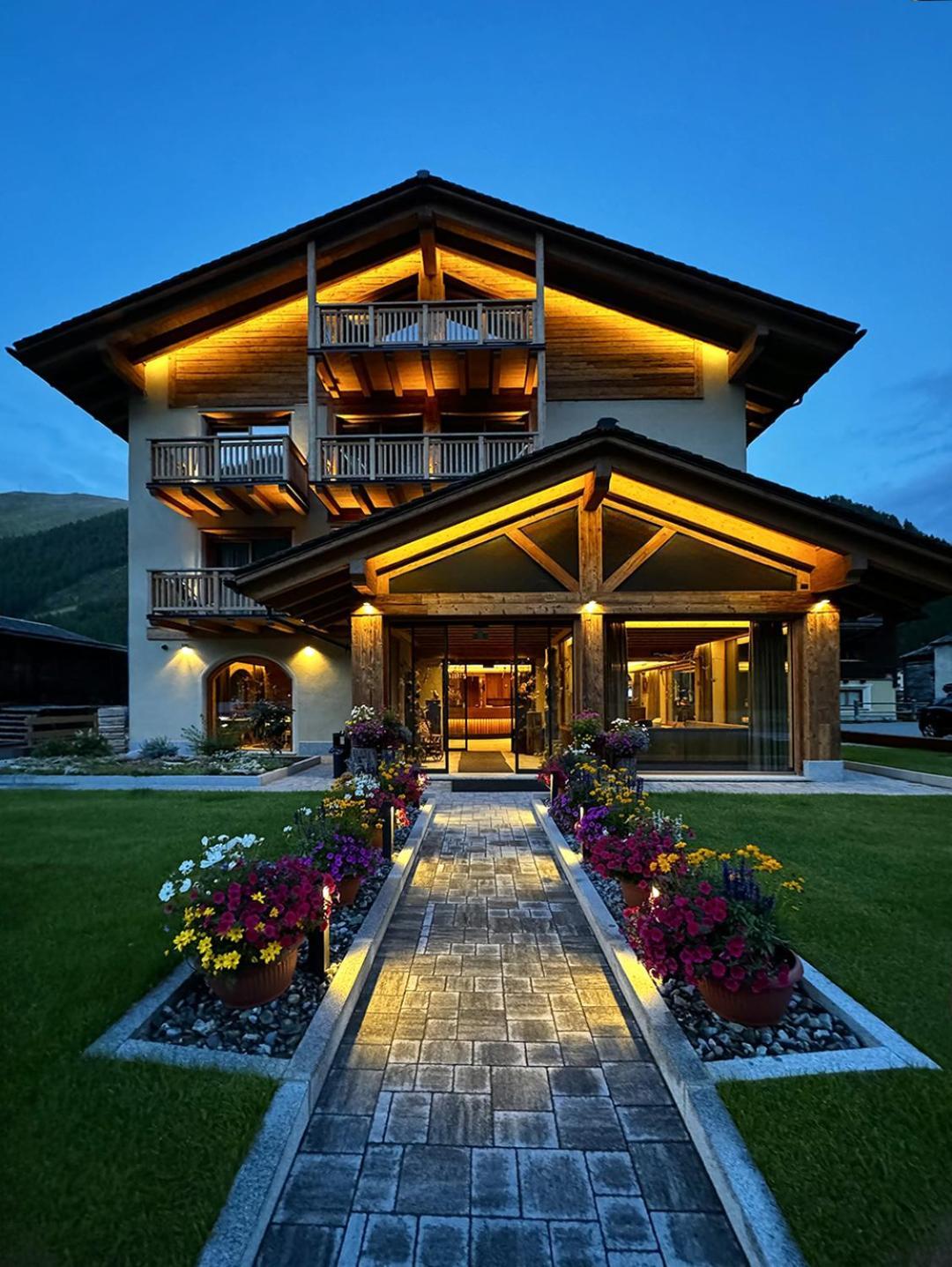 Camino Rustic Chic Hotel 利维尼奥 外观 照片